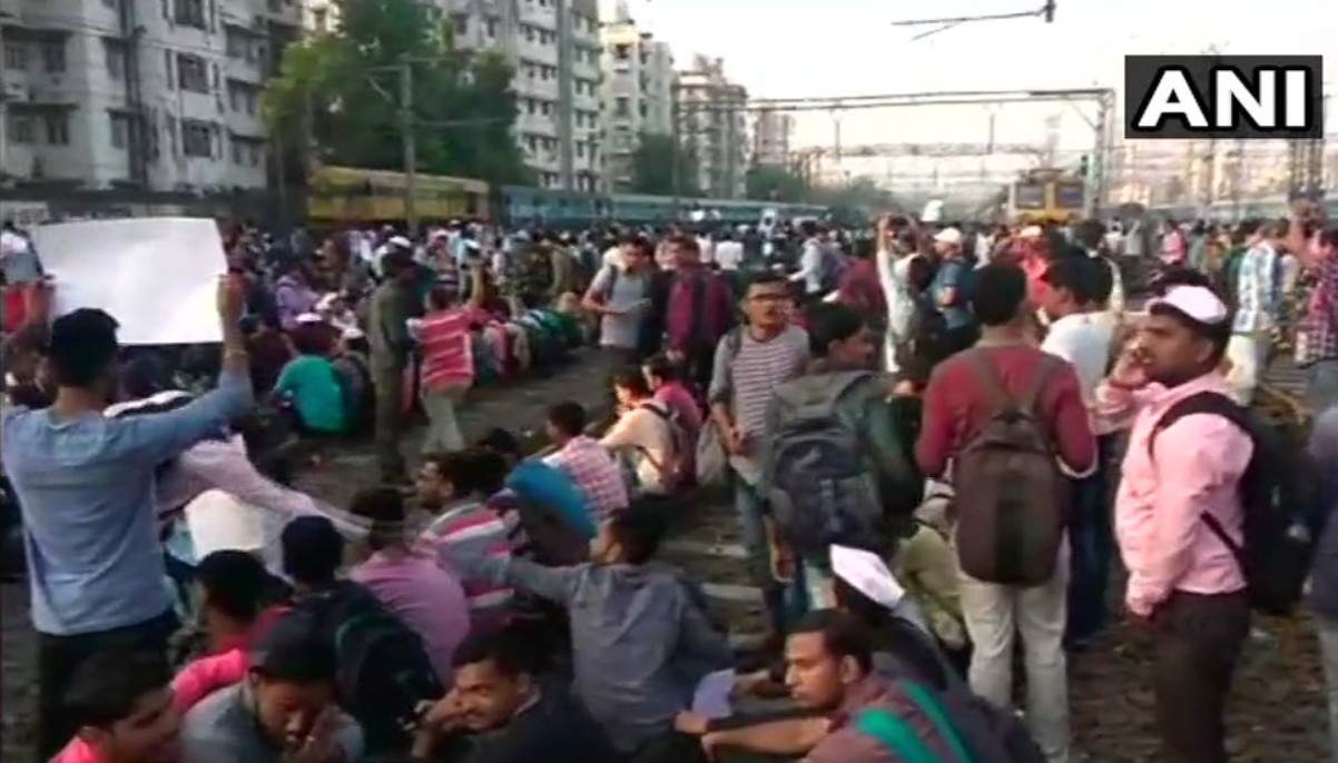 Rail-Roko protest: Students demand jobs, block railway tracks in Mumbai