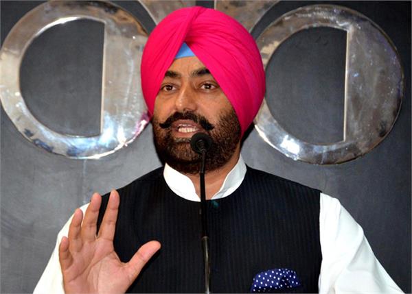 Khaira surrendred before Cong, alleges SAD