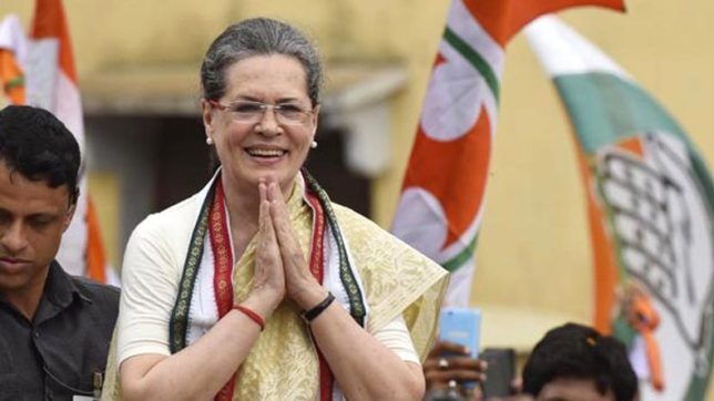 Sonia hosts dinner for opposition parties