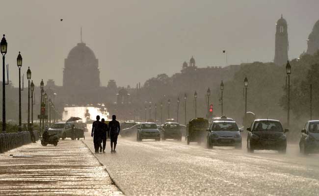 Spells of Rain in Delhi next week likely to bring relief the heat