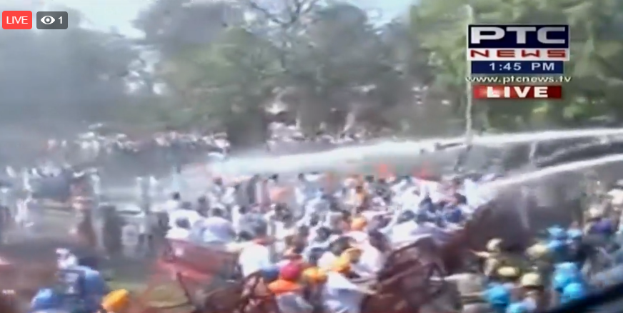 Water cannon used to disperse protesting SAD followers against Congress Govt