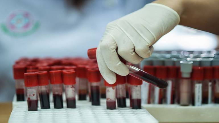 47% blood banks in Delhi were running without valid licenses: CAG report