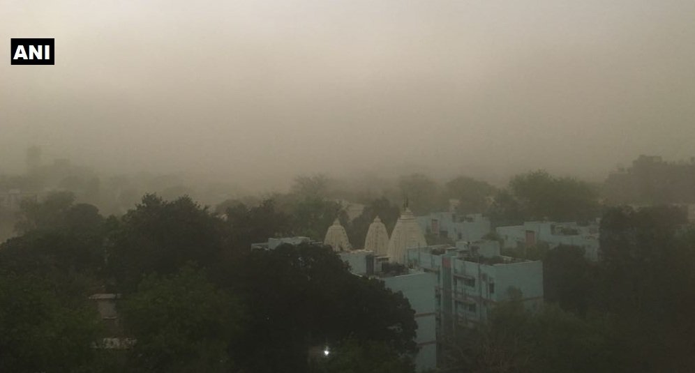 Sudden weather change, dust storm in Delhi