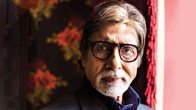 Film has suddenly lost its charm as its all digital now,says Amitabh Bachchan
