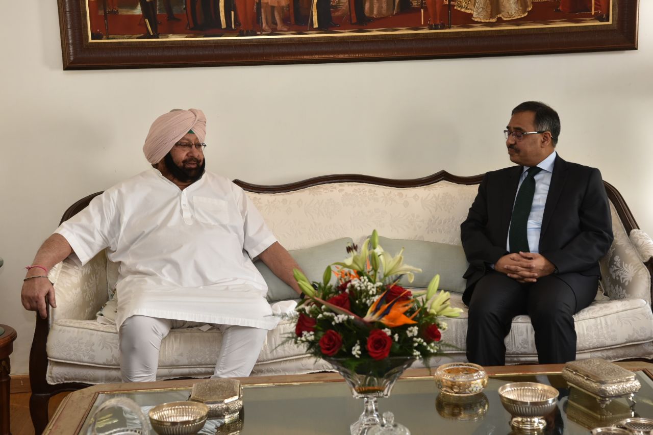 Pak envoy calls on Punjab CM, both agree on need to promote people ties   