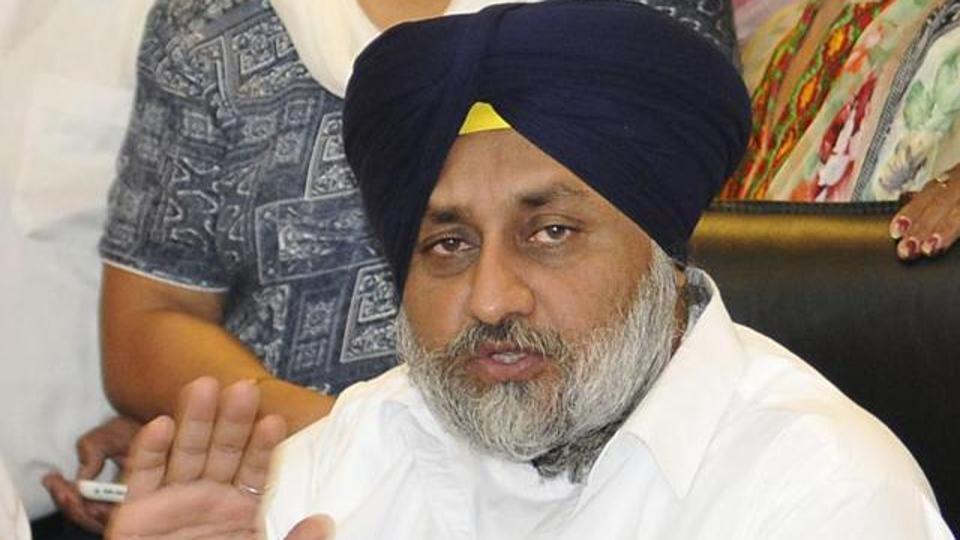 Deletion of Sikh history from school books;Sukhbir Dares CM to produce class 11 history book to Disprove SAD allegation