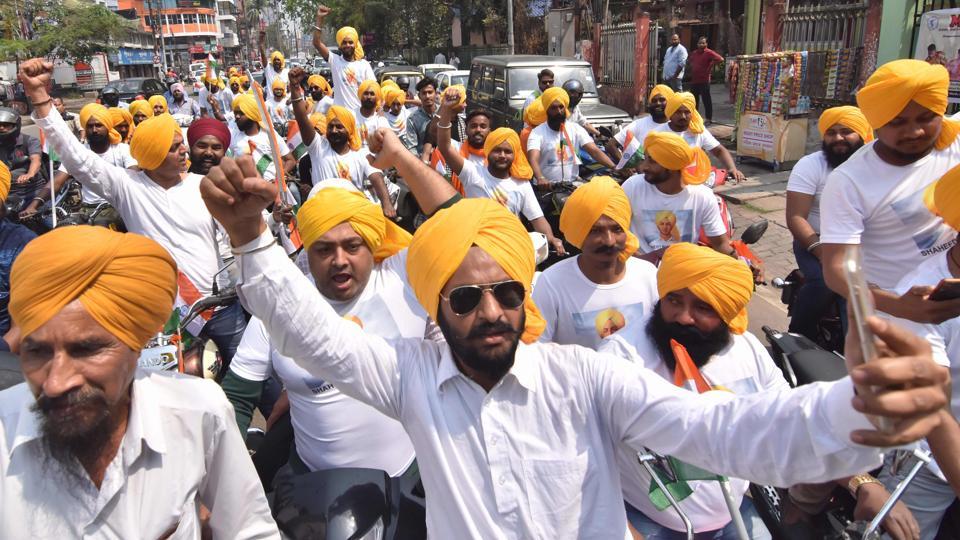 Is wearing a turban integral to Sikh religion, asked the Supreme Court