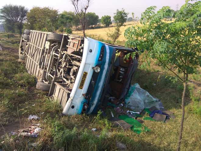12 injured, one critical after bus overturns at a toll plaza near Ropar