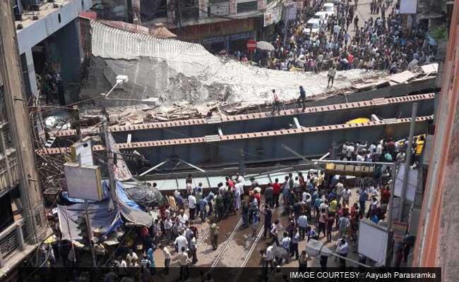 18 killed as flyover collapses in Varanasi