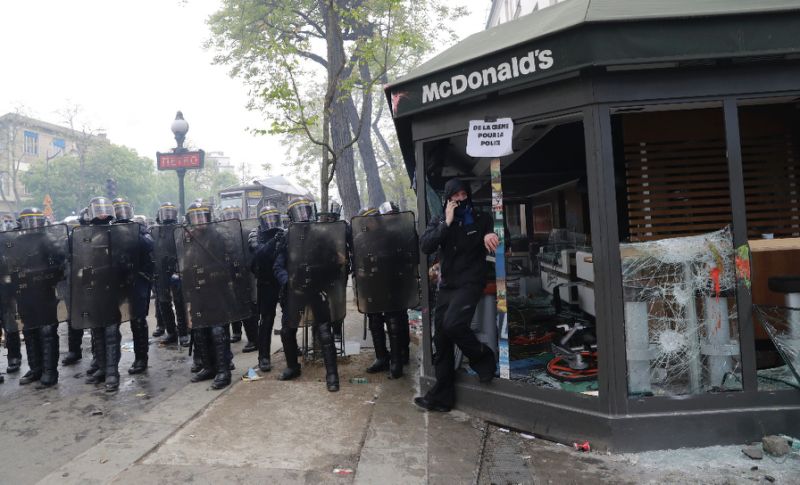McDonald's torched, hundreds arrested in May Day protests in Paris