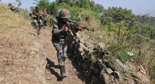Pakistani Rangers heavy fire along the international border