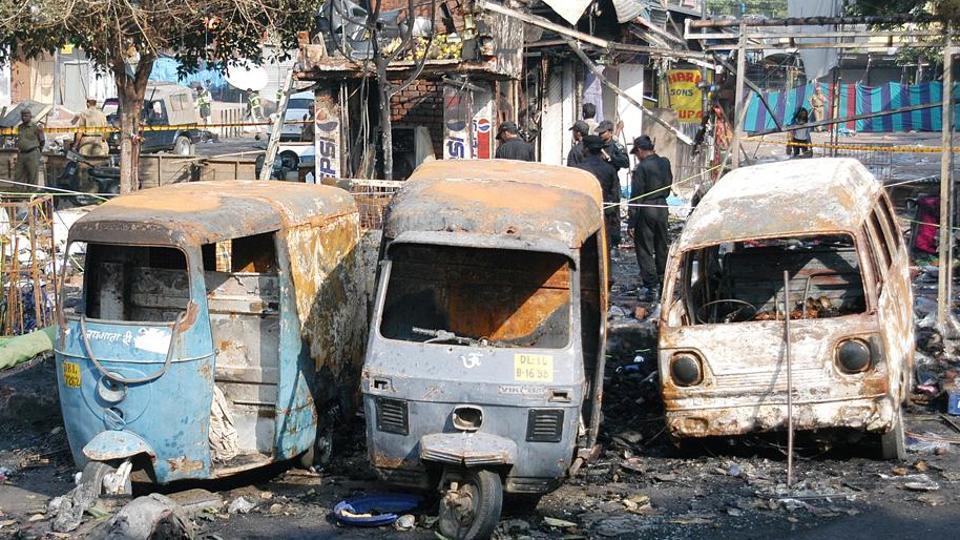 I had planted the bomb in Sarojini Nagar market, confesses Ariz Khan