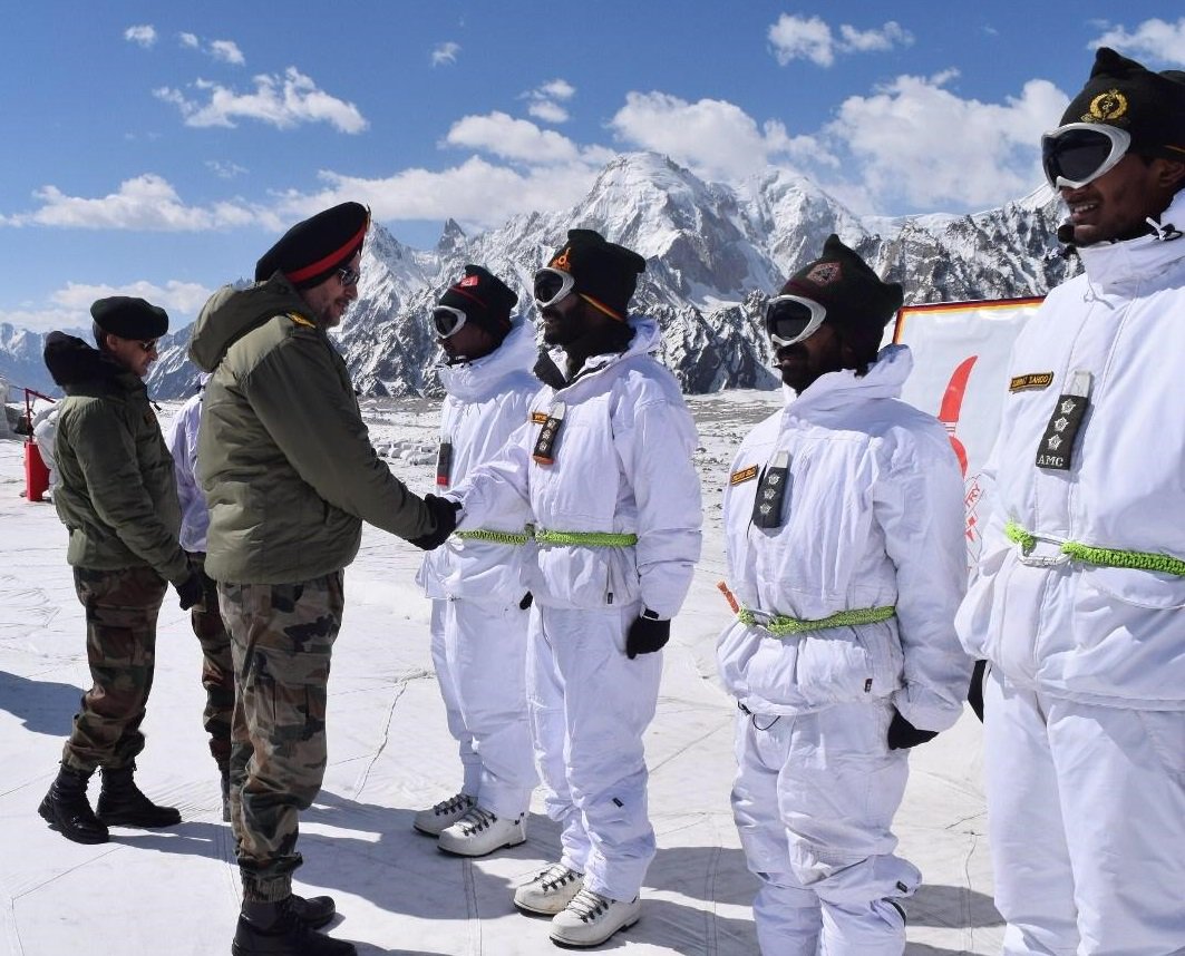 Lt Gen Ranbir Singh visits forward posts at Siachen Glacier