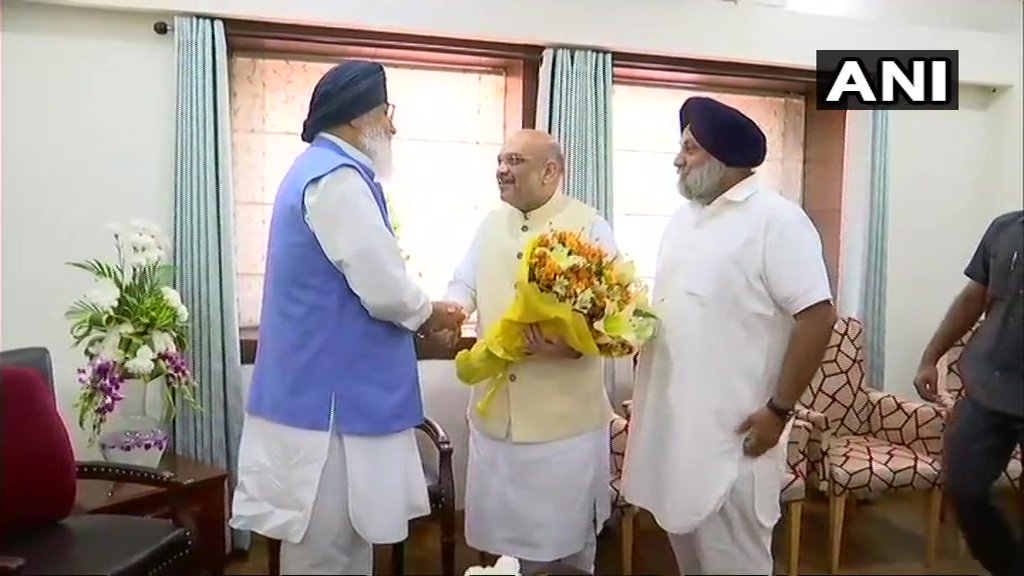 BJP President Amit Shah meets Shiromani Akali Dal leader Parkash Singh Badal