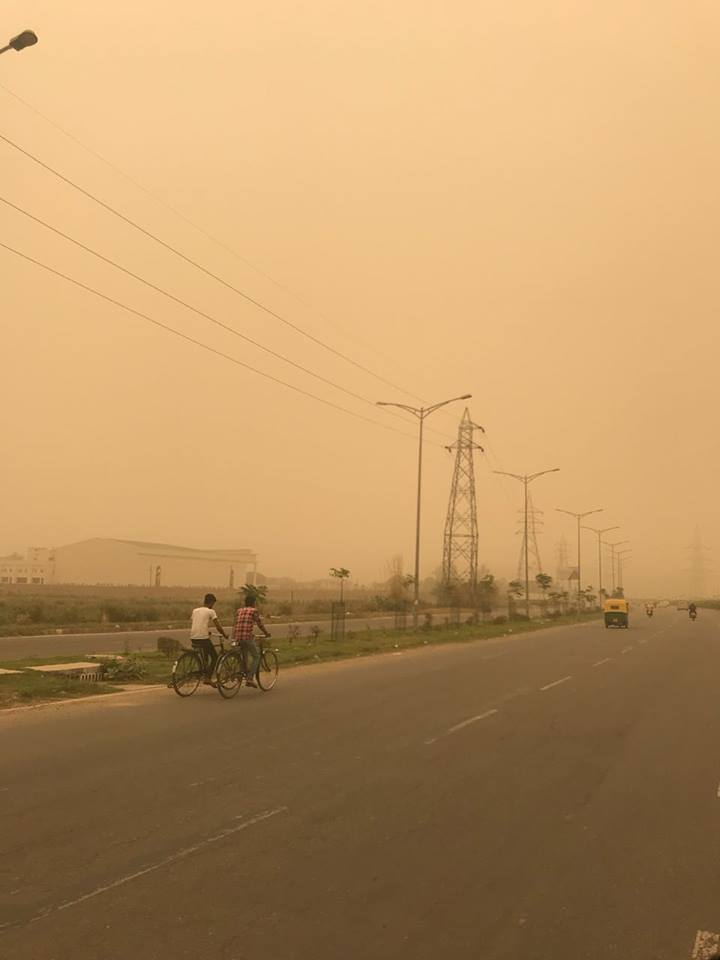 Punjab, Delhi wake up to a hazy affair, blanket of dust likely to settle post rain