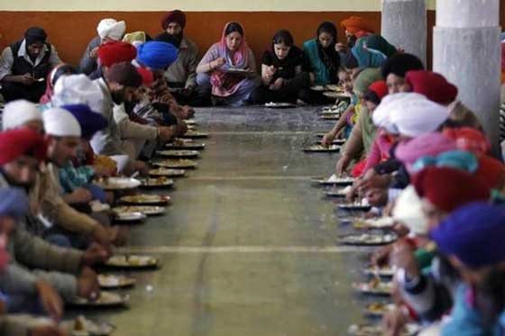 10 Gurudwaras implement FSSAI food safety guidelines for Langars