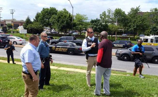 Maryland : Five killed in newsroom shooting, suspect in custody
