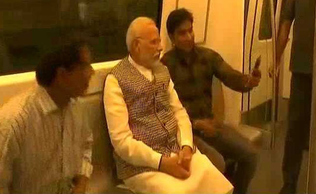 PM inaugurates Delhi Metro's Mundka-Bahadurgarh section