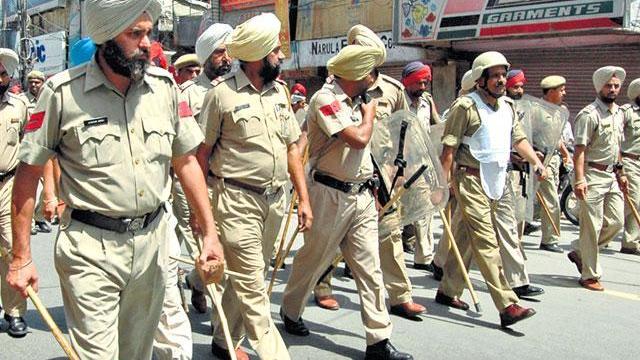 Punjab cops launch hunt for drug peddlers