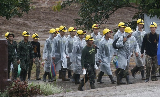 After daring rescue, entire Thai soccer team out of cave