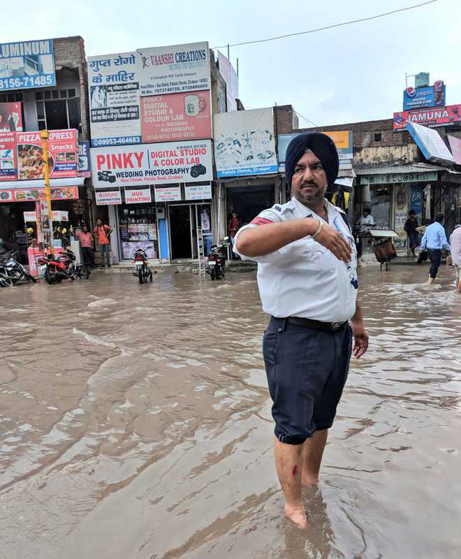 Punjab Cops Rewarded For Manning Traffic In Knee-Deep Water