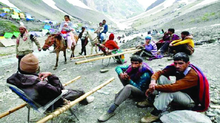 Amarnath Yatra suspended from Jammu due to heavy rains