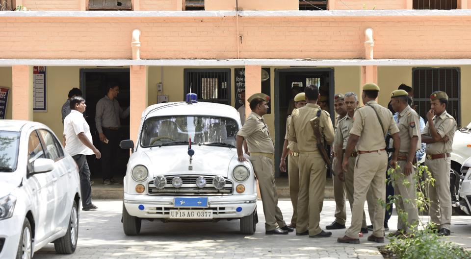 Rape victim reaches police station in UP with foetus in bag