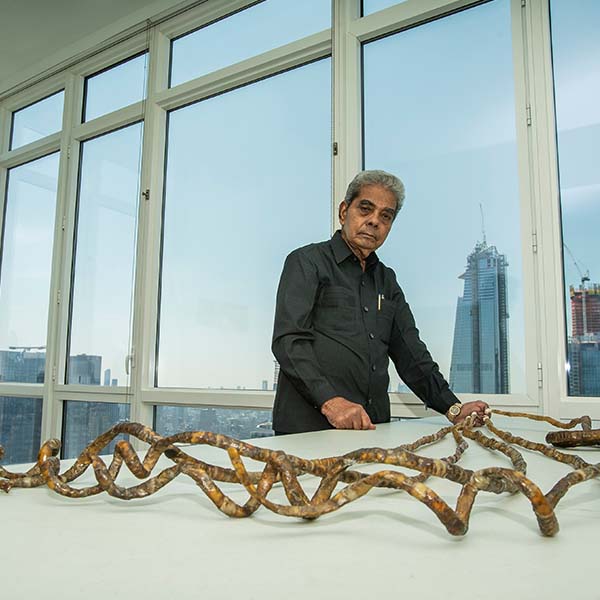 World’s longest fingernails: 'Believe it or Not' This man cuts his nails after 66 years