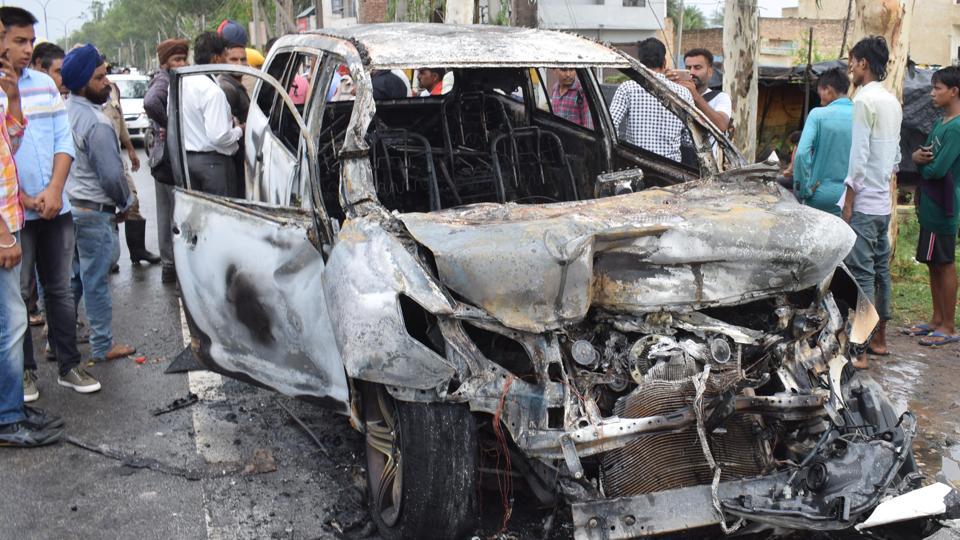 Man charred to death as SUV catches fire in Patiala