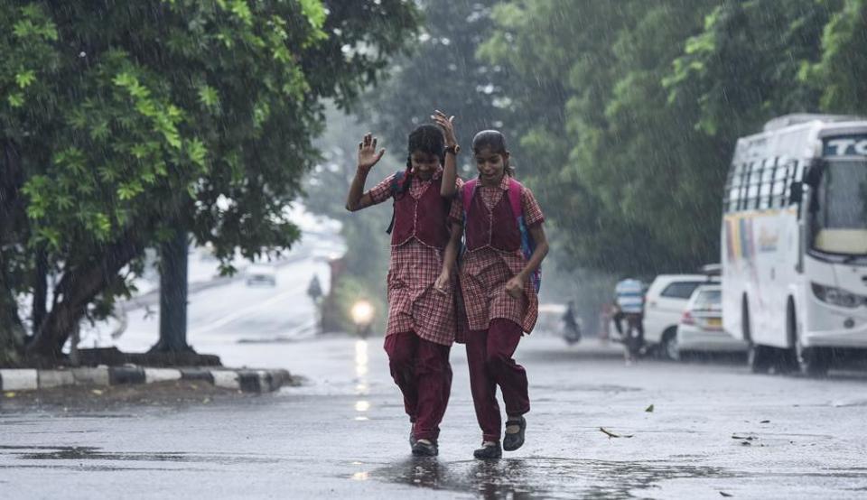 Delhi likely to get rain from Tuesday early hours, say MeT officials
