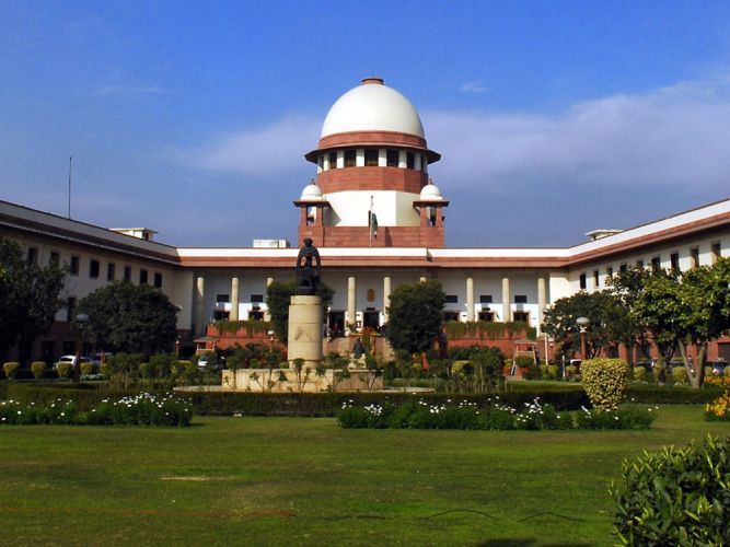 No stopping of sealing or demolition of illegal construction in Delhi: SC