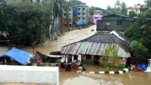 Kerala floods: 1.5 lakh people in relief camps, rescue operation teams deployed