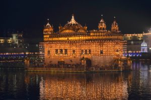 Amritsar Sri harmandir sahib-beautiful-lighting 