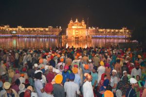 Amritsar Sri harmandir sahib-beautiful-lighting 