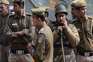 Delhi Police 3 terrorists Weapon Explosive Including Arrested