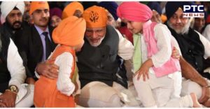 Sukhbir Badal children With Narendra Modi For selfie Harsimrat Kaur Badal thanked Modi