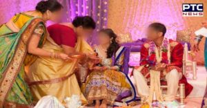 Maharashtra Pune Wedding Ceremony woman Photograph During 8 lakh Rs Theft