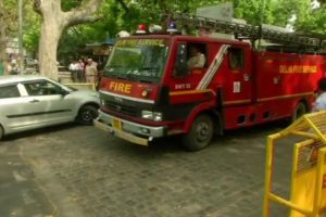 New Delhi Shastri Bhawan fire Fire Brigade Reached 7 vehicles