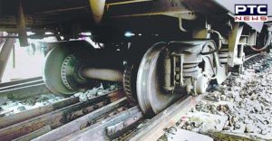 Kanpur near Howrah-New Delhi Poorva Express derails 14 injured