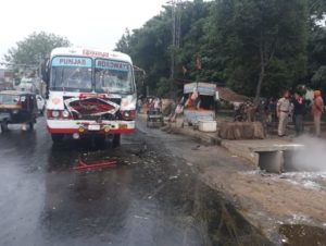 Ludhiana Fast Speed ​​PRTC Bus Hit Acidic tanker