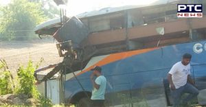 Delhi to Katra Tourist bus Chabbawal Near Accident , Many injured