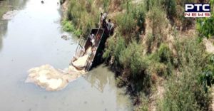 Batala Bypass Filled with wheat Tractor-trolley Fall In Drain