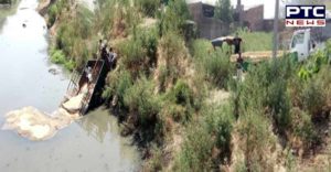 Batala Bypass Filled with wheat Tractor-trolley Fall In Drain