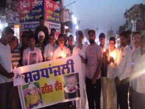 Fatehvir pay tribute People at different places Candle March
