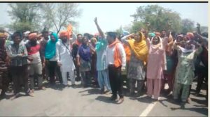 Sangrur : fatehveer singh borewell Delays in Rescue operations ,Protest