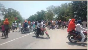 Sangrur : fatehveer singh borewell Delays in Rescue operations ,Protest