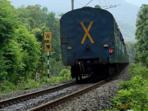 Four passengers Death by Rajdhani express train near Etawah