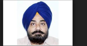 Shiromani Akali Dal party workers Asked house to house Member