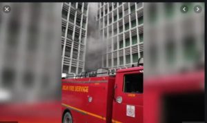 Delhi AIIMS Emergency Ward Near Massive fire ,Shift patients with ventilators