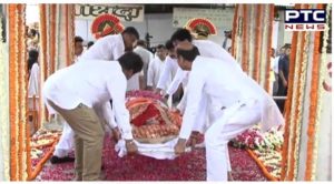 Former Union minister Sushma Swaraj cremated with state honours